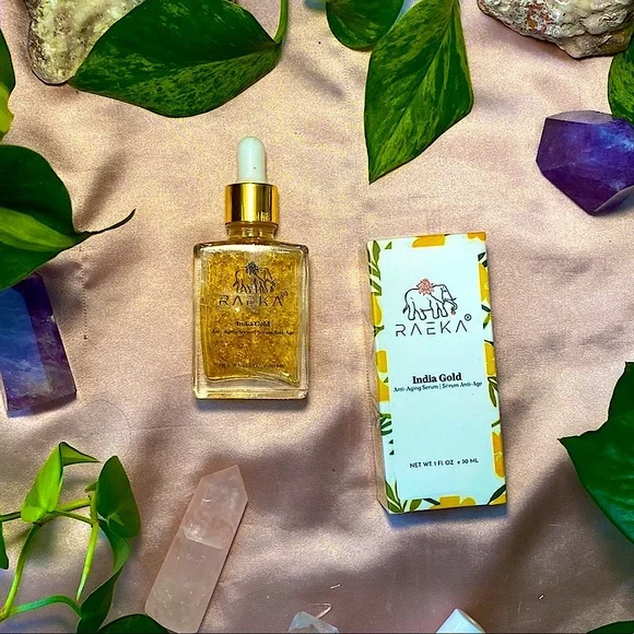 Raeka - India Gold Anti-Aging Serum - 1oz (full size) - Picture 4 of 4